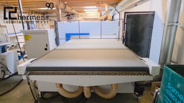 Instagram post from hermensinterieuropmaat. This post is in position 2.